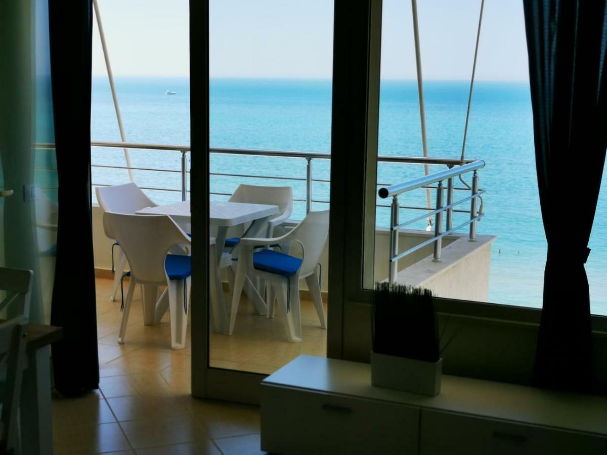 Matin Apartment Sea View Durrës Exterior foto